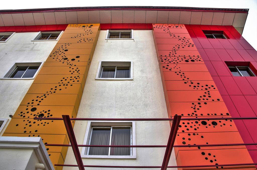 Hotel Rosebud Abuja Kültér fotó