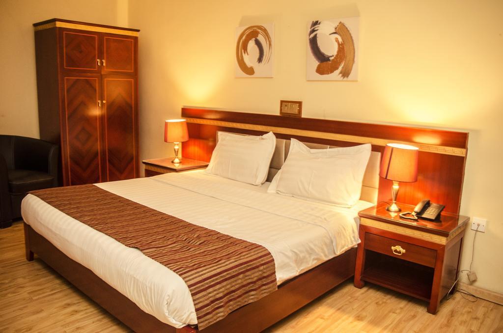 Hotel Rosebud Abuja Kültér fotó