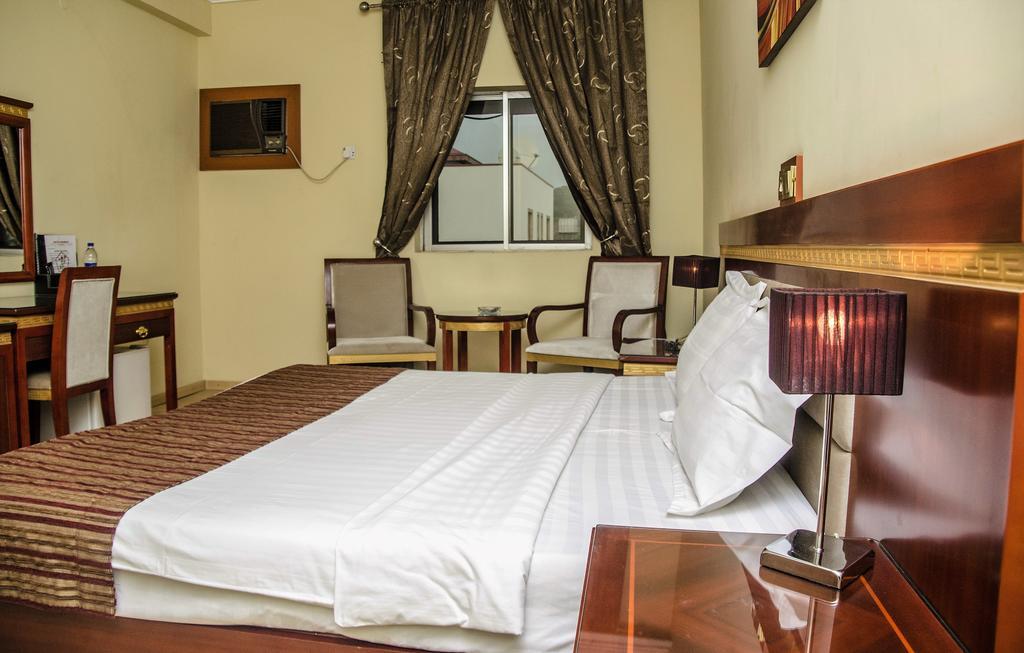 Hotel Rosebud Abuja Kültér fotó