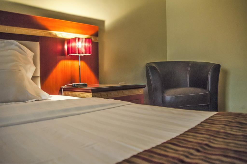 Hotel Rosebud Abuja Kültér fotó