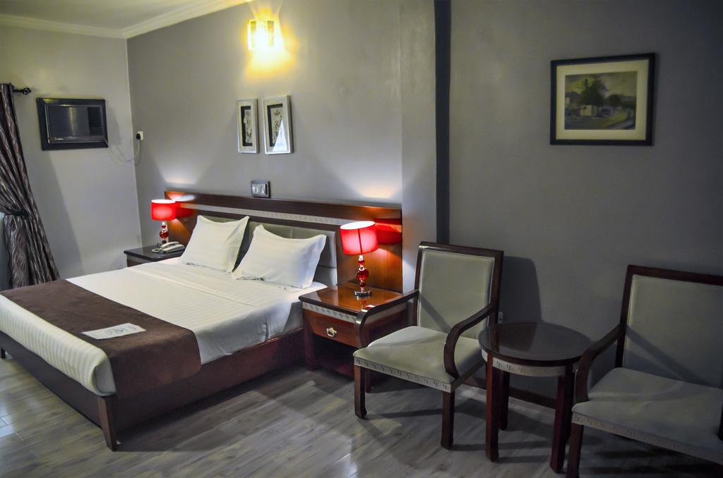 Hotel Rosebud Abuja Kültér fotó