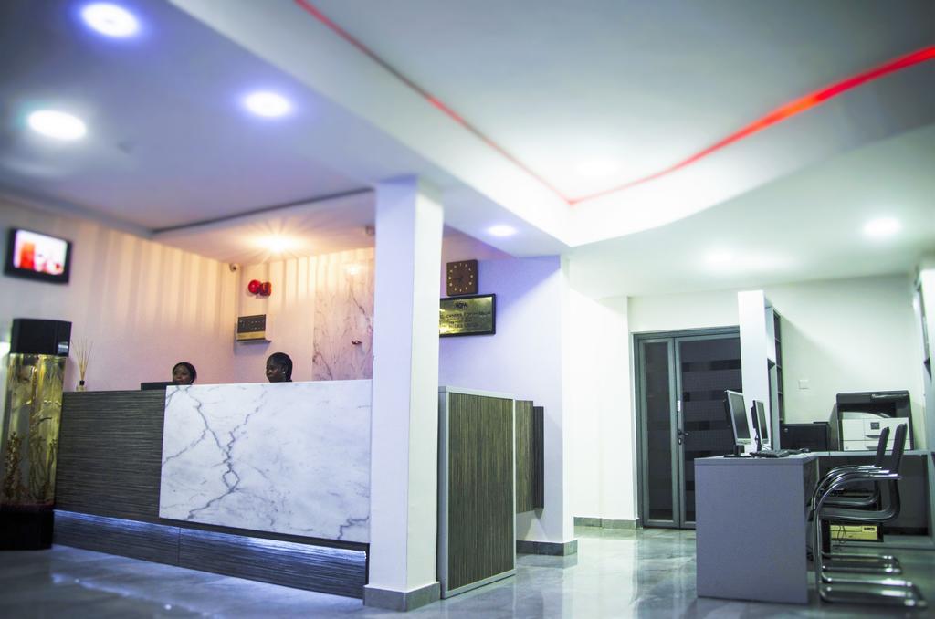 Hotel Rosebud Abuja Kültér fotó