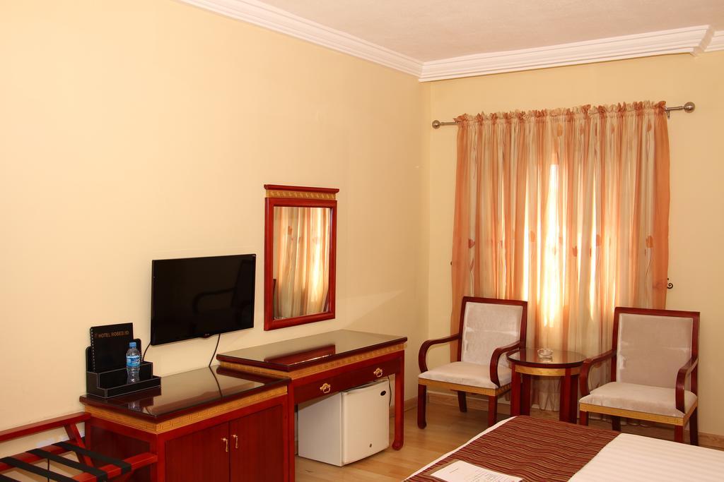 Hotel Rosebud Abuja Kültér fotó