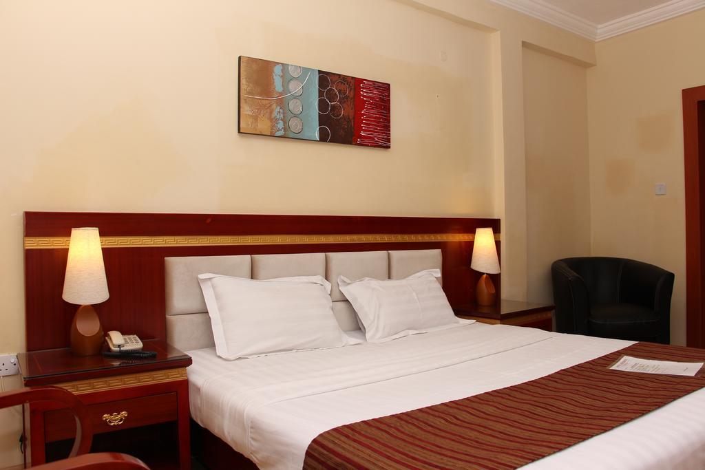 Hotel Rosebud Abuja Kültér fotó