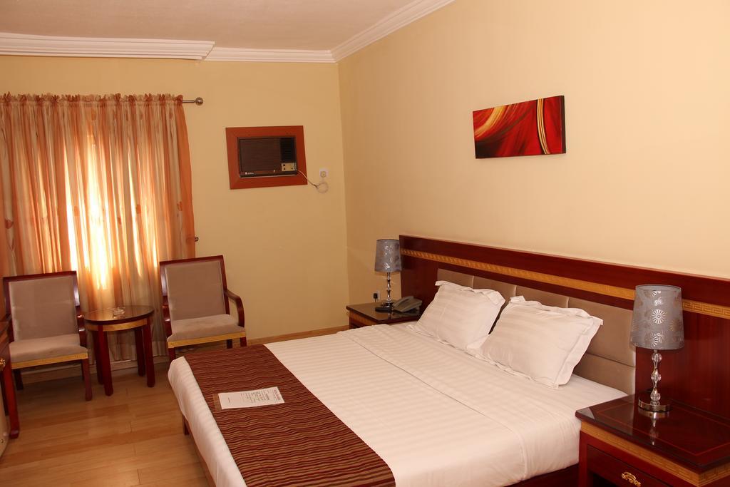 Hotel Rosebud Abuja Kültér fotó